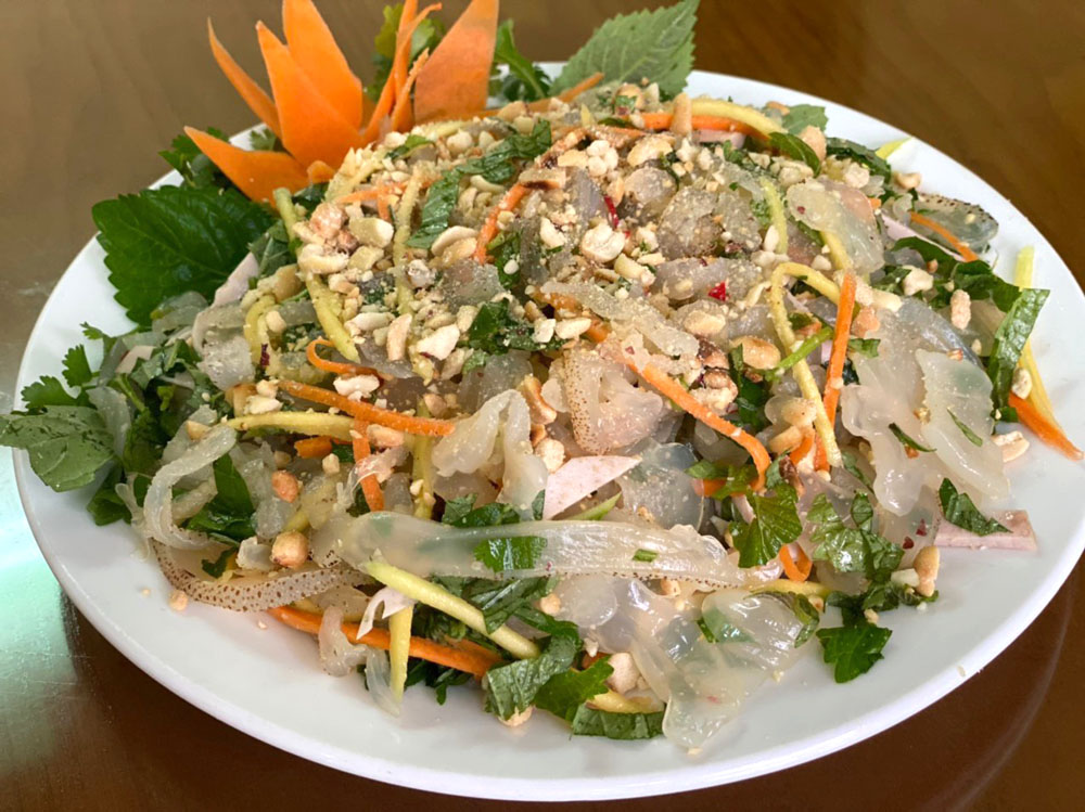 Du lịch Cô Tô- gỏi sứa