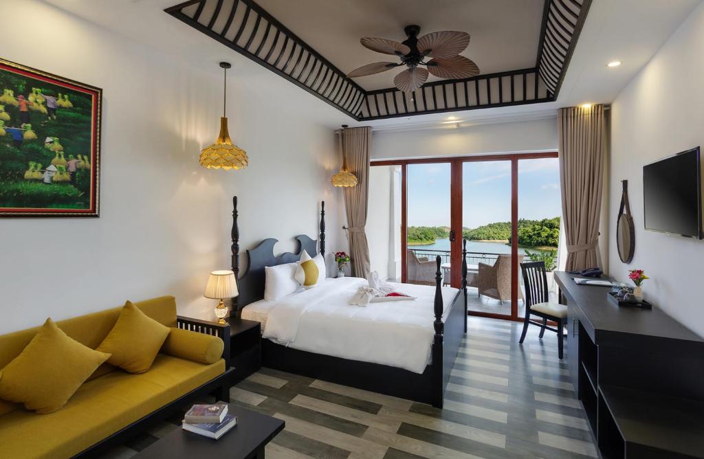 Phong nha kẻ bàng - Phong Nha Lake House Resort
